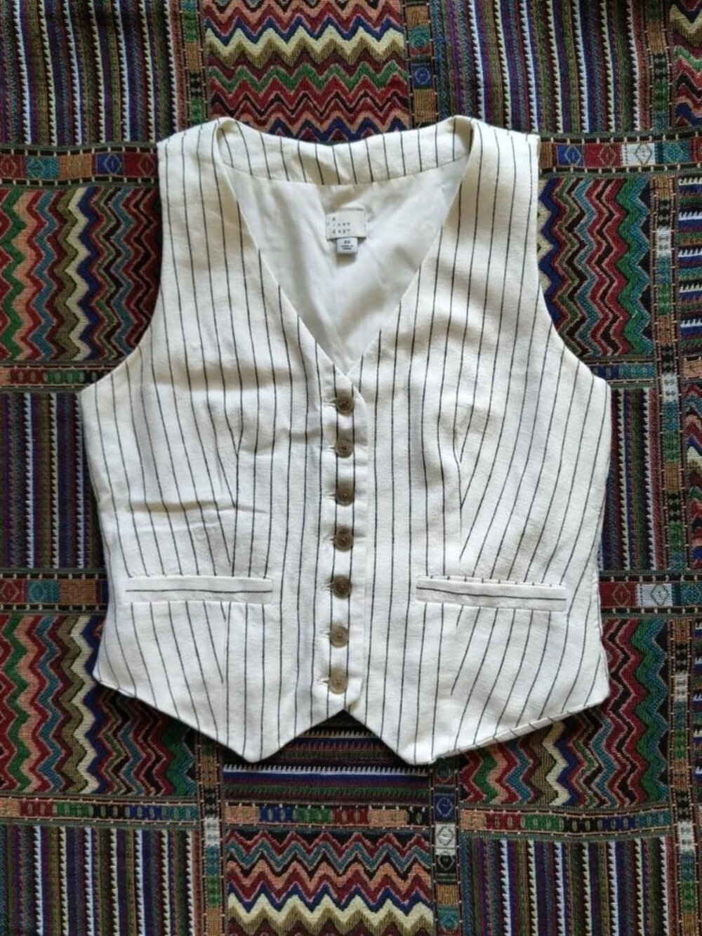 Cute linen vest - Size XS - Picture 2 of 5